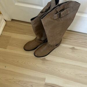 Betsey Johnson Women’s Leigh Knee High Boots